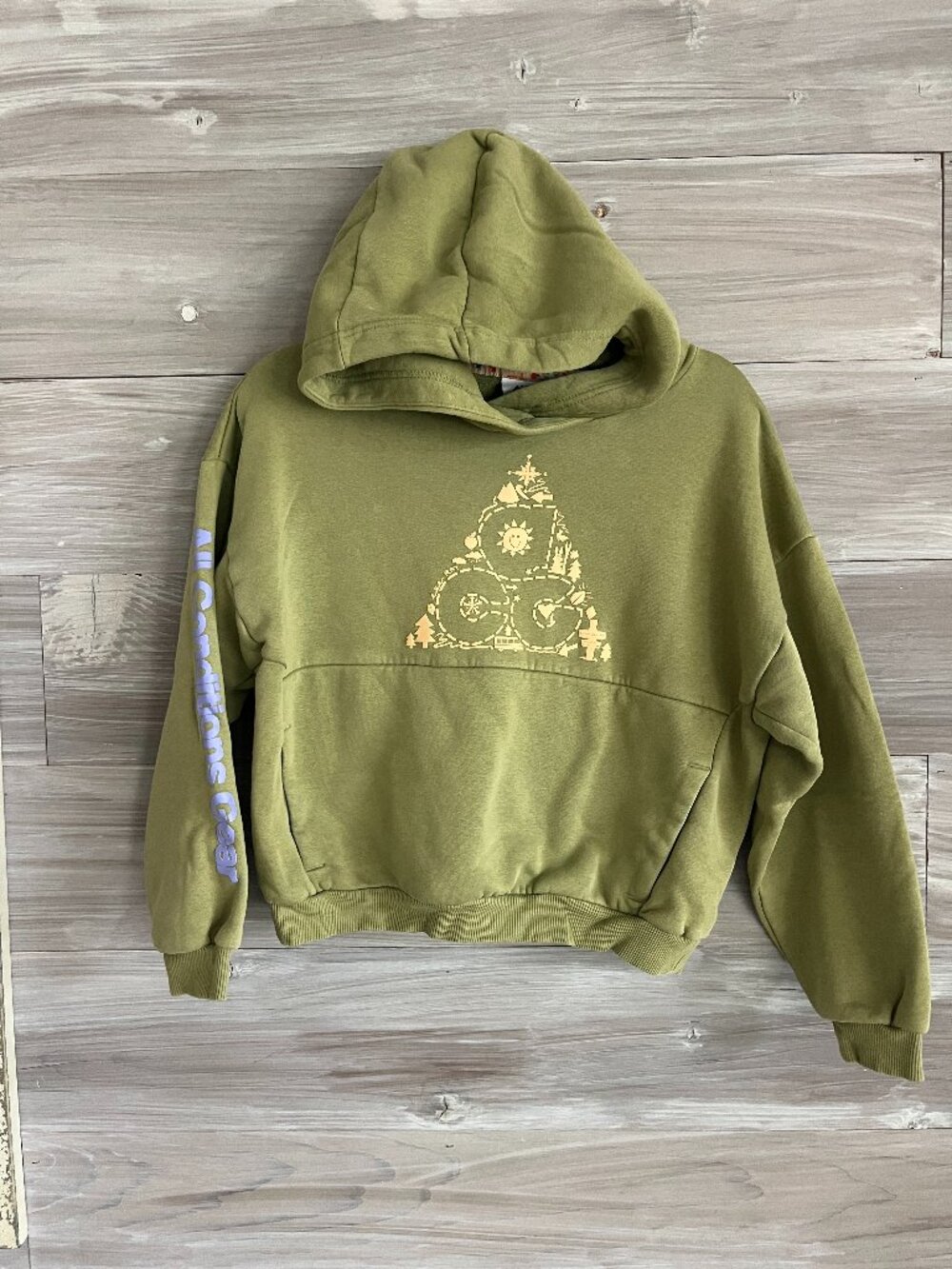 Nike ACG Girls hooded sweatshirt L